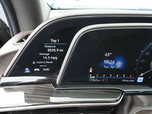 Used 2021 Cadillac Escalade Sport AWD/4WD image 35