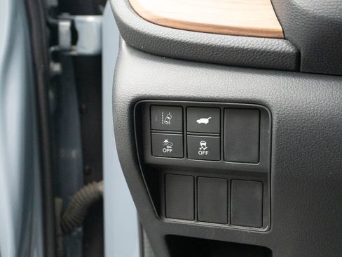 Used 2020 Honda CR-V Touring image 22