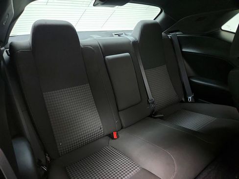 Used 2018 Dodge Challenger R/T Scat Pack RWD image 26
