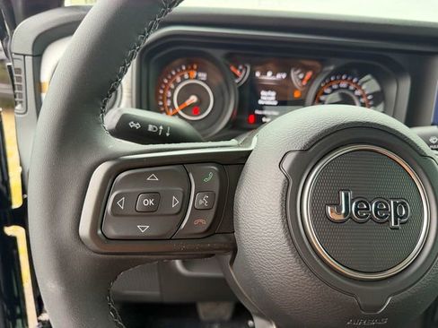 New 2026 Jeep Gladiator Sport image 18