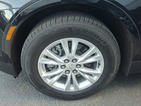 Certified 2023 Cadillac XT5 Luxury image 11