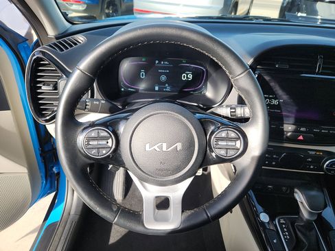 Used 2024 Kia Soul EX image 16