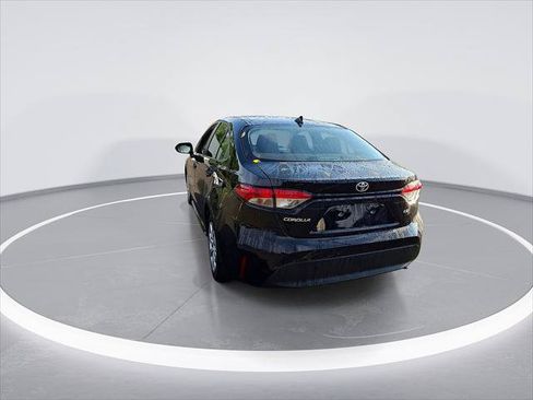Certified 2024 Toyota Corolla LE FWD image 9