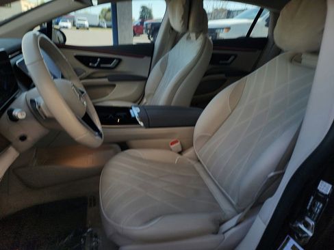 Used 2023 Mercedes-Benz EQS 450+ 4MATIC Sedan image 10