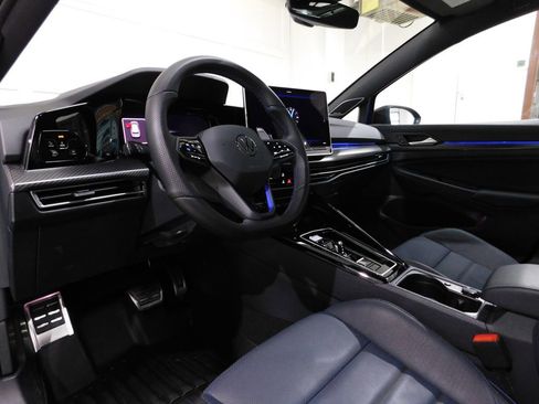 Used 2025 Volkswagen Golf R Black Edition image 30