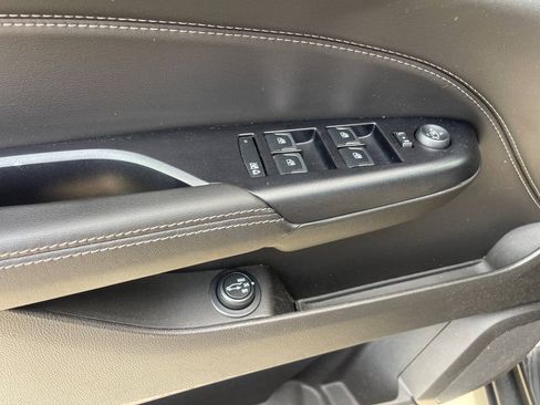 Used 2015 Cadillac SRX Performance w/ Driver Awareness Package FWD image 27