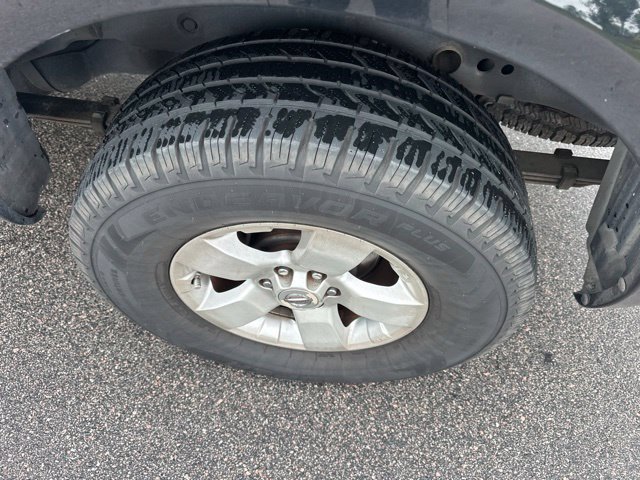 Used 2012 Nissan Frontier SV RWD image 4