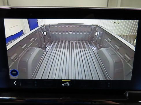 Used 2023 Chevrolet Silverado 1500 ZR2 image 23