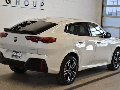 New 2026 BMW X2 xDrive28i image 4