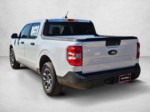 New 2025 Ford Maverick XLT w/ XLT Luxury Package image 9