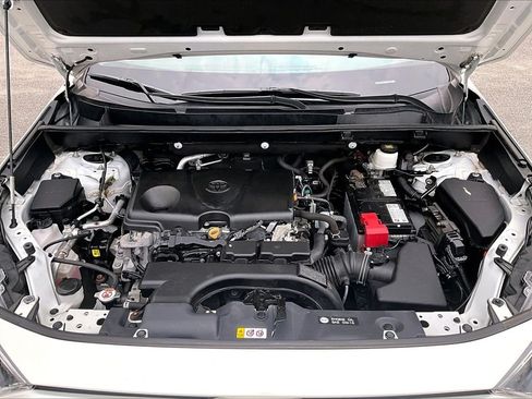 Used 2021 Toyota RAV4 XLE Premium AWD/4WD image 30