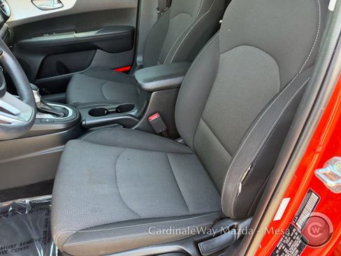 Used 2023 Kia Forte LXS w/ LXS Technology Package FWD image 20
