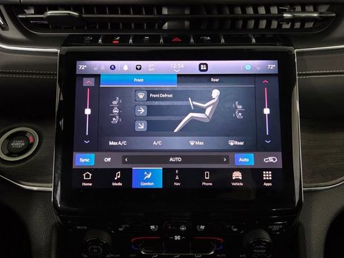 Used 2023 Jeep Grand Cherokee L Overland image 24