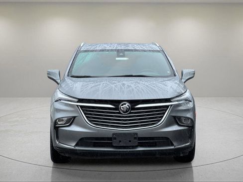 Used 2024 Buick Enclave Premium image 8