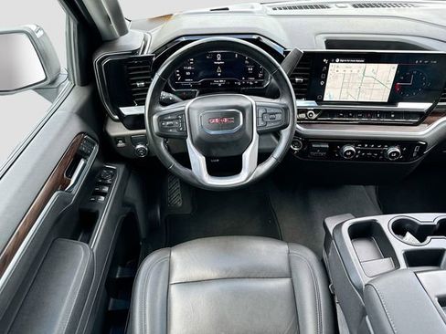 Used 2025 GMC Sierra 1500 SLT RWD image 21