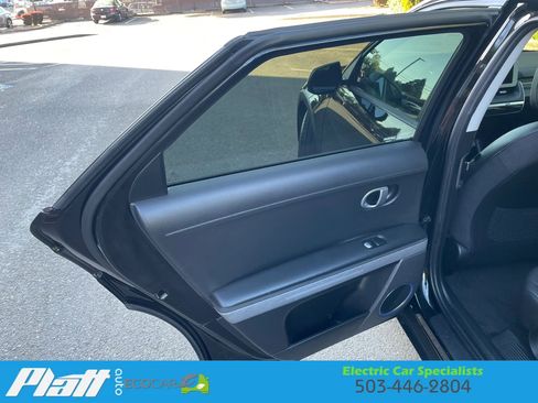 Used 2023 Hyundai Ioniq 5 SEL image 40