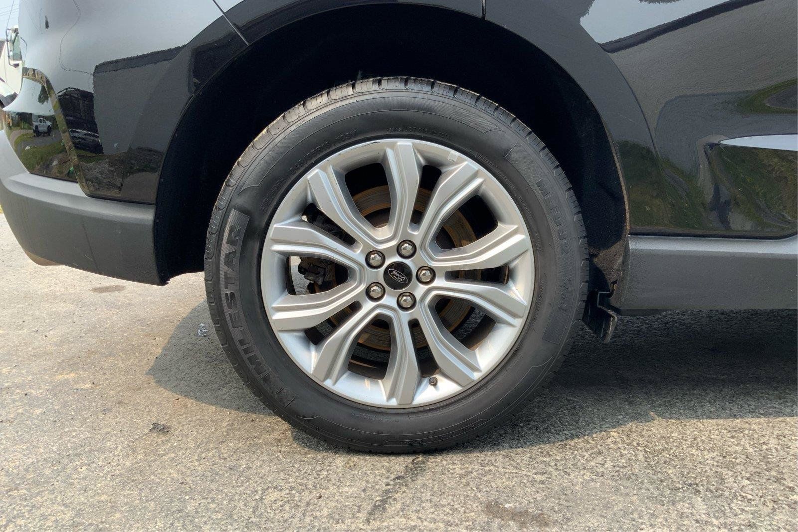 Used 2024 Ford Edge Titanium AWD/4WD image 28