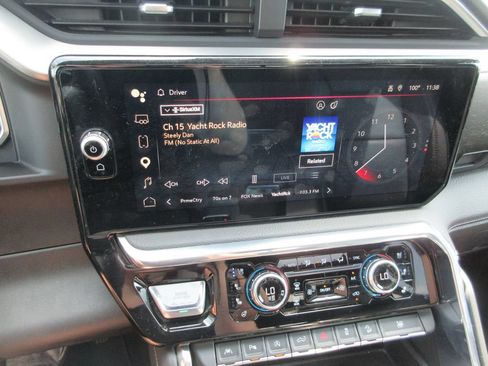 Certified 2024 GMC Sierra 1500 Denali AWD/4WD image 34