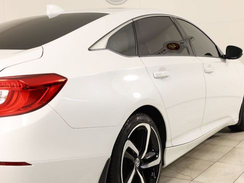 Used 2018 Honda Accord Sport image 43