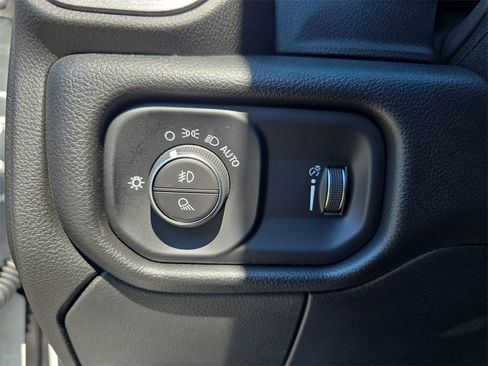 New 2026 RAM 2500 Tradesman w/ Chrome Appearance Group image 25