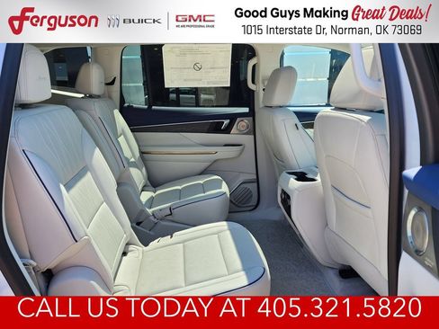New 2026 Buick Enclave Avenir w/ Super Cruise Package AWD/4WD image 45