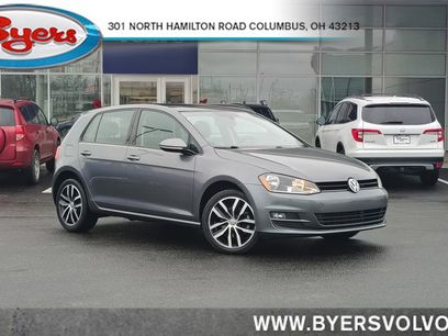 Used 2017 Volkswagen Golf SE