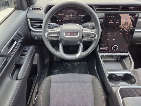 New 2026 GMC Terrain Elevation w/ Black Edition FWD image 9