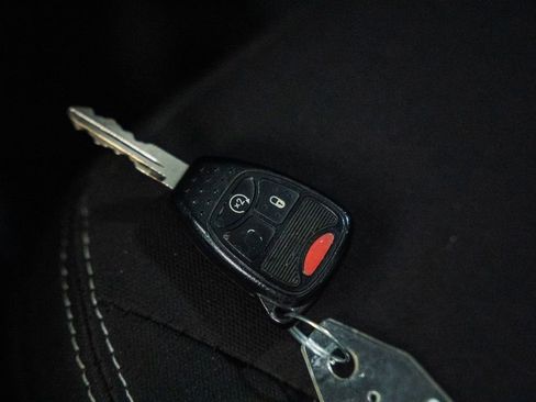 Used 2018 Jeep Wrangler Unlimited Rubicon w/ Connectivity Group image 49