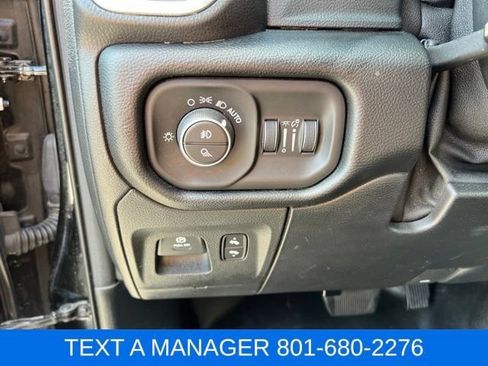 Used 2019 RAM 1500 Laramie AWD/4WD image 23