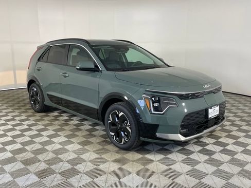 New 2026 Kia Niro Wave FWD image 10