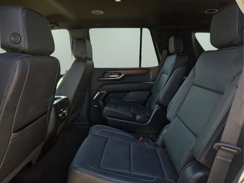 Used 2025 GMC Yukon Denali image 17