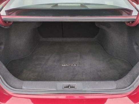 Used 2024 Nissan Sentra SV image 6