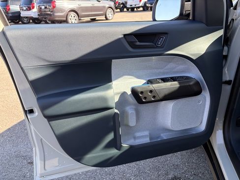 New 2025 Ford Maverick XLT w/ XLT Luxury Package image 35