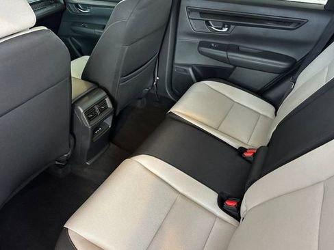 Used 2025 Honda CR-V EX image 14
