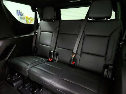 Used 2021 Chevrolet Tahoe Z71 AWD/4WD image 24