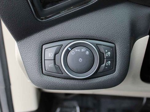 Used 2017 Ford Escape Titanium FWD image 14