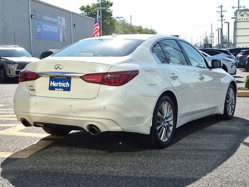 Used 2023 INFINITI Q50 Luxe AWD/4WD image 3