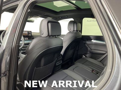 Used 2025 Audi Q5 2.0T Premium Plus w/ Premium Plus Package image 10