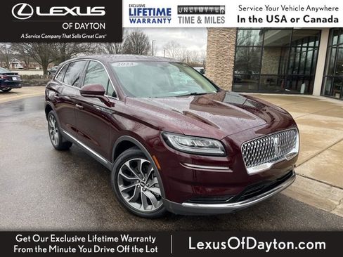 Used 2023 Lincoln Nautilus Reserve image 1
