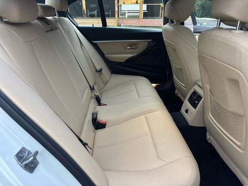 Used 2017 BMW 330i Sedan RWD image 17