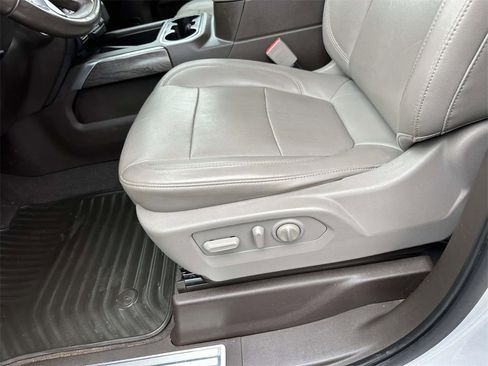 Used 2019 Chevrolet Silverado 1500 LTZ w/ LTZ Plus Package image 16