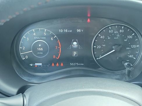 Used 2023 Nissan Kicks SR w/ SR Premium Package FWD image 26