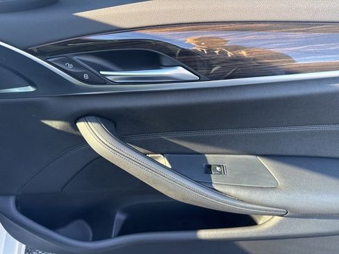 Used 2018 BMW 530i xDrive 530i xDrive image 28