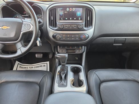 Used 2015 Chevrolet Colorado LT w/ Luxury Package RWD image 21