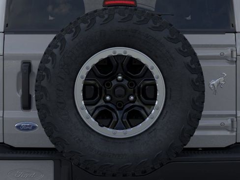 New 2026 Ford Bronco Badlands image 24