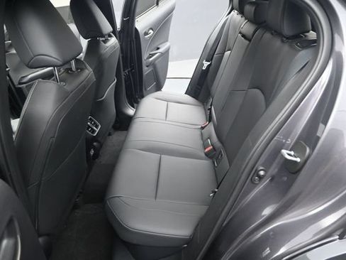 Used 2024 Lexus UX 250h F Sport FWD image 13