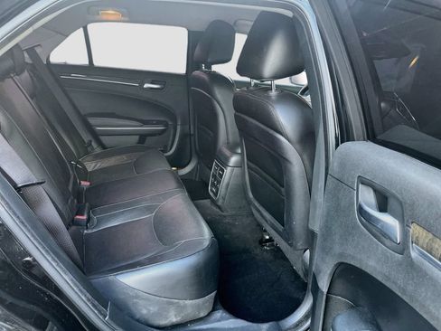 Used 2022 Chrysler 300 Touring L w/ Comfort Group RWD image 26