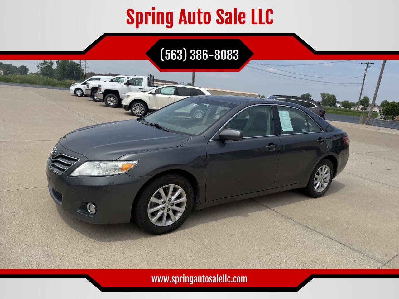 Used 2011 Toyota Camry XLE w/ XLE Extra-Value Pkg #2 FWD image 1