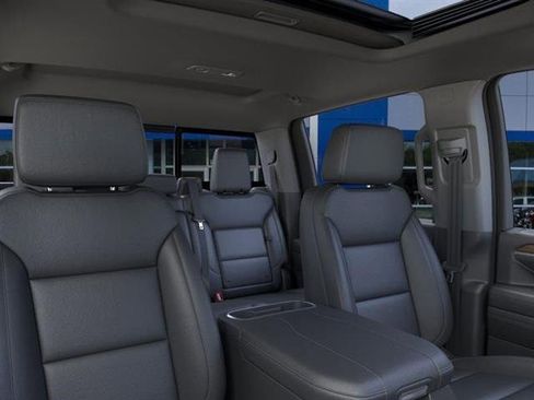 New 2025 GMC Sierra 2500 SLT w/ SLT Convenience Package image 24