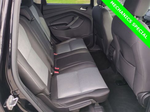 Used 2019 Ford Escape SE image 20